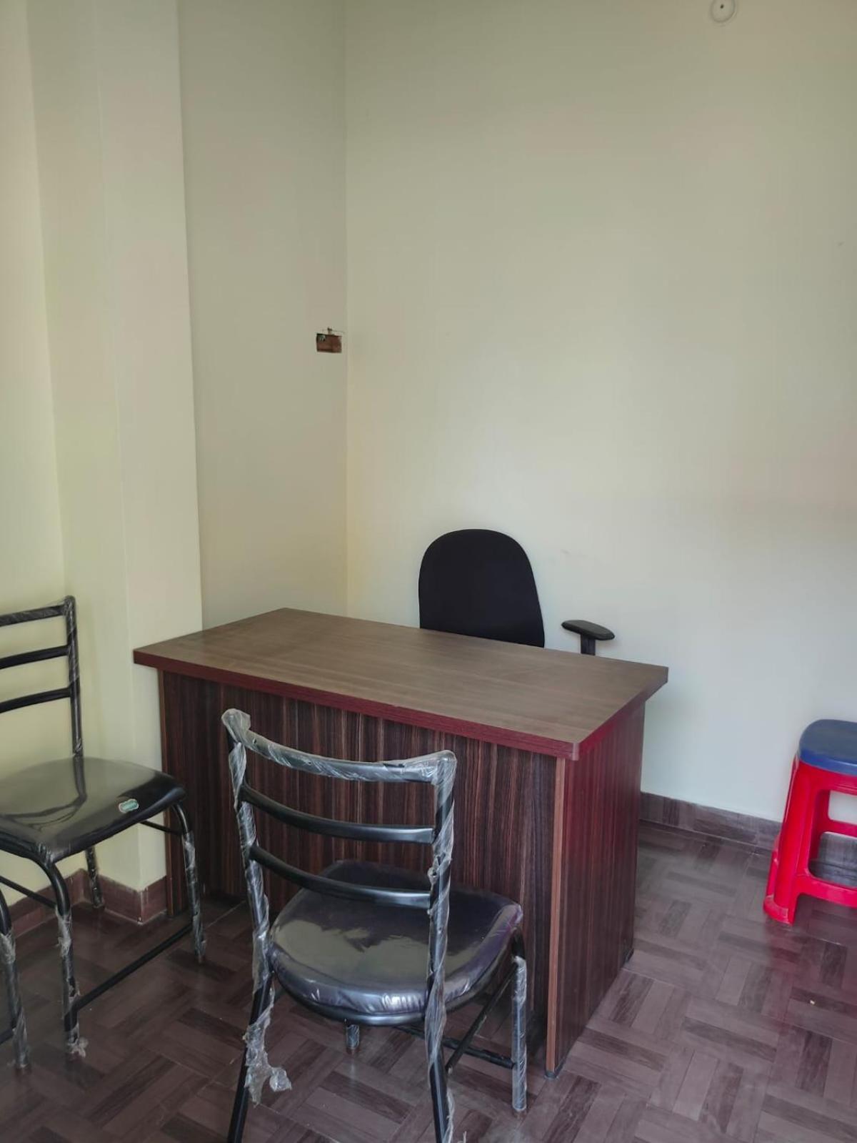ヴェールール Sri Vari Residencyホステル エクステリア 写真