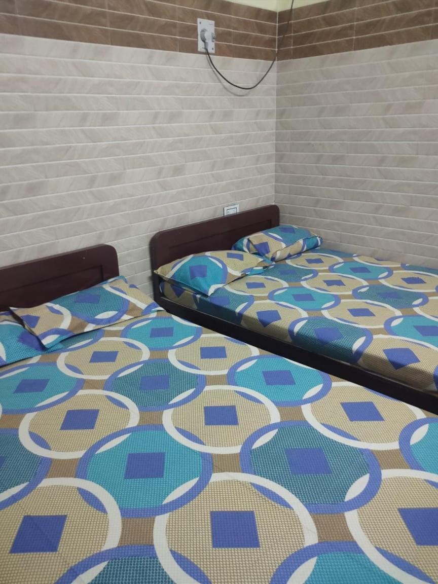 ヴェールール Sri Vari Residencyホステル エクステリア 写真